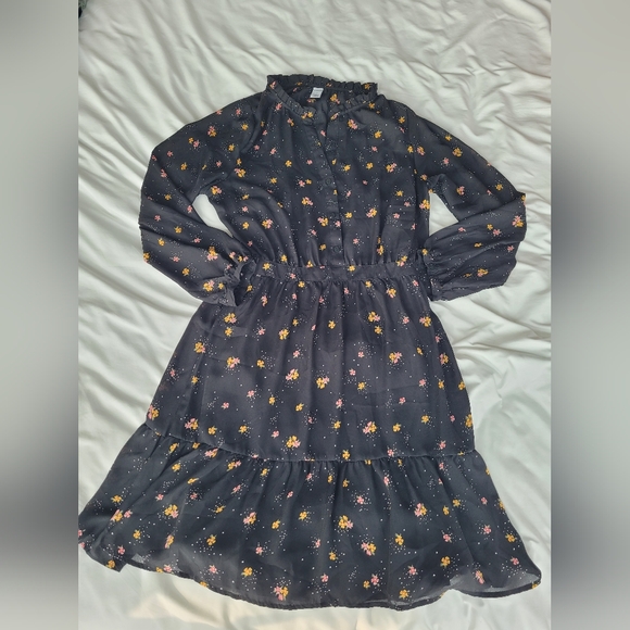 Floral long sleeved dress, size small - Picture 11 of 16